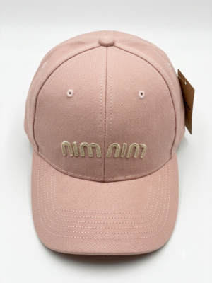 كاب Miu Miu