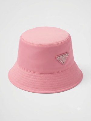 قبعة Prada